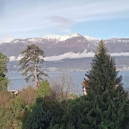 Studio With Lake And Montains Views Free Parking Луино Екстериор снимка